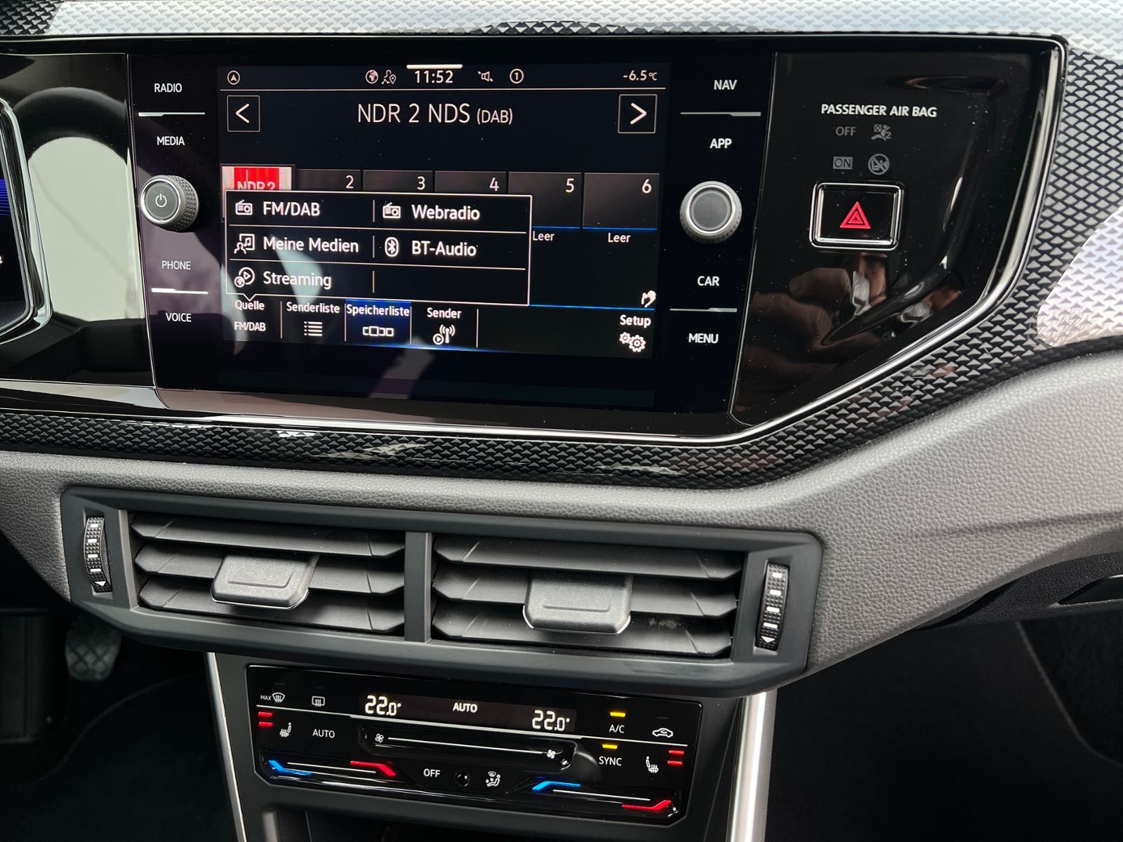 Fahrzeugabbildung Volkswagen Taigo 1.0 TSI Life *Rückfahrkamera, Einparkhilfe