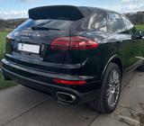 Porsche Cayenne Diesel Platinum Edition Platinum Edition - Porsche Cayenne in Bochum