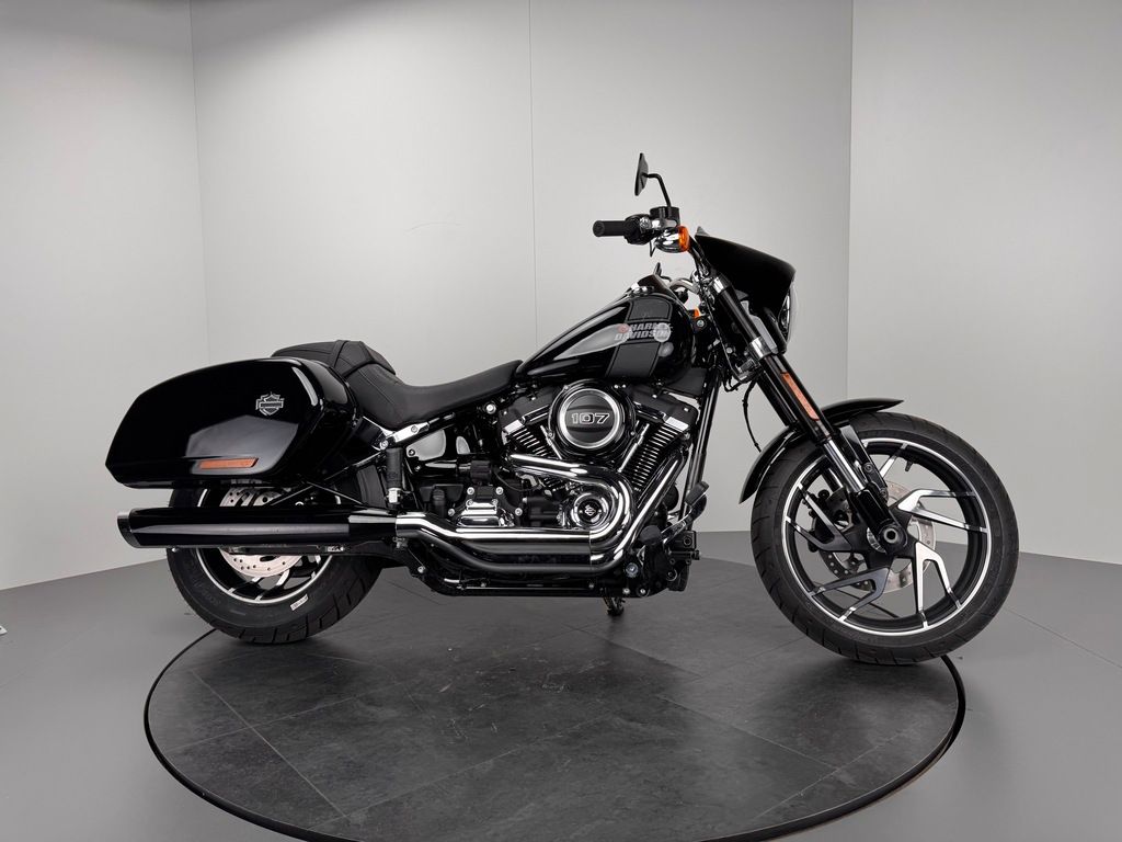 Fahrzeugabbildung Harley-Davidson SPORT GLIDE *NEUWERTIG