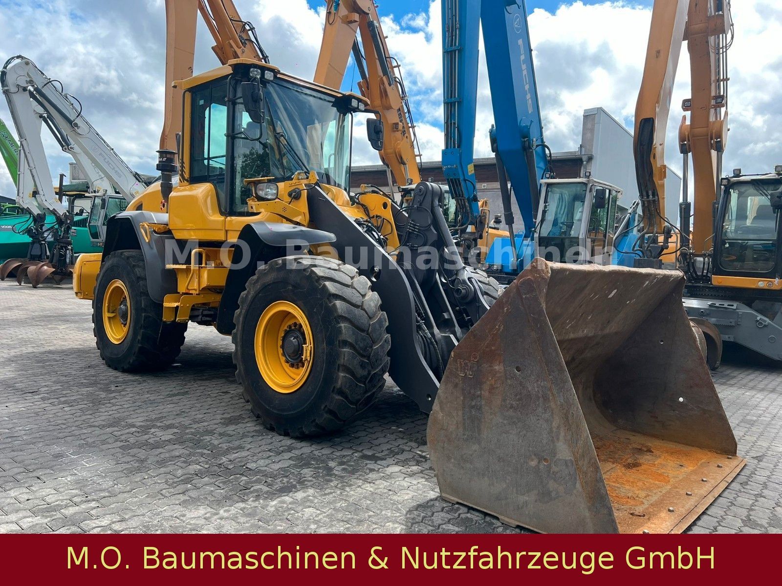 Fahrzeugabbildung Volvo L 70 H / SW / 3 Steuerkreis /AC /BSS/ZSA/ Waage/