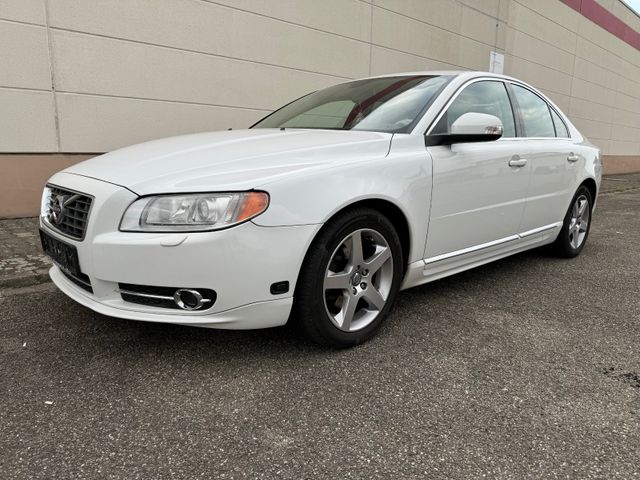 Volvo S80 2.5 FT Momentum Flexifuel