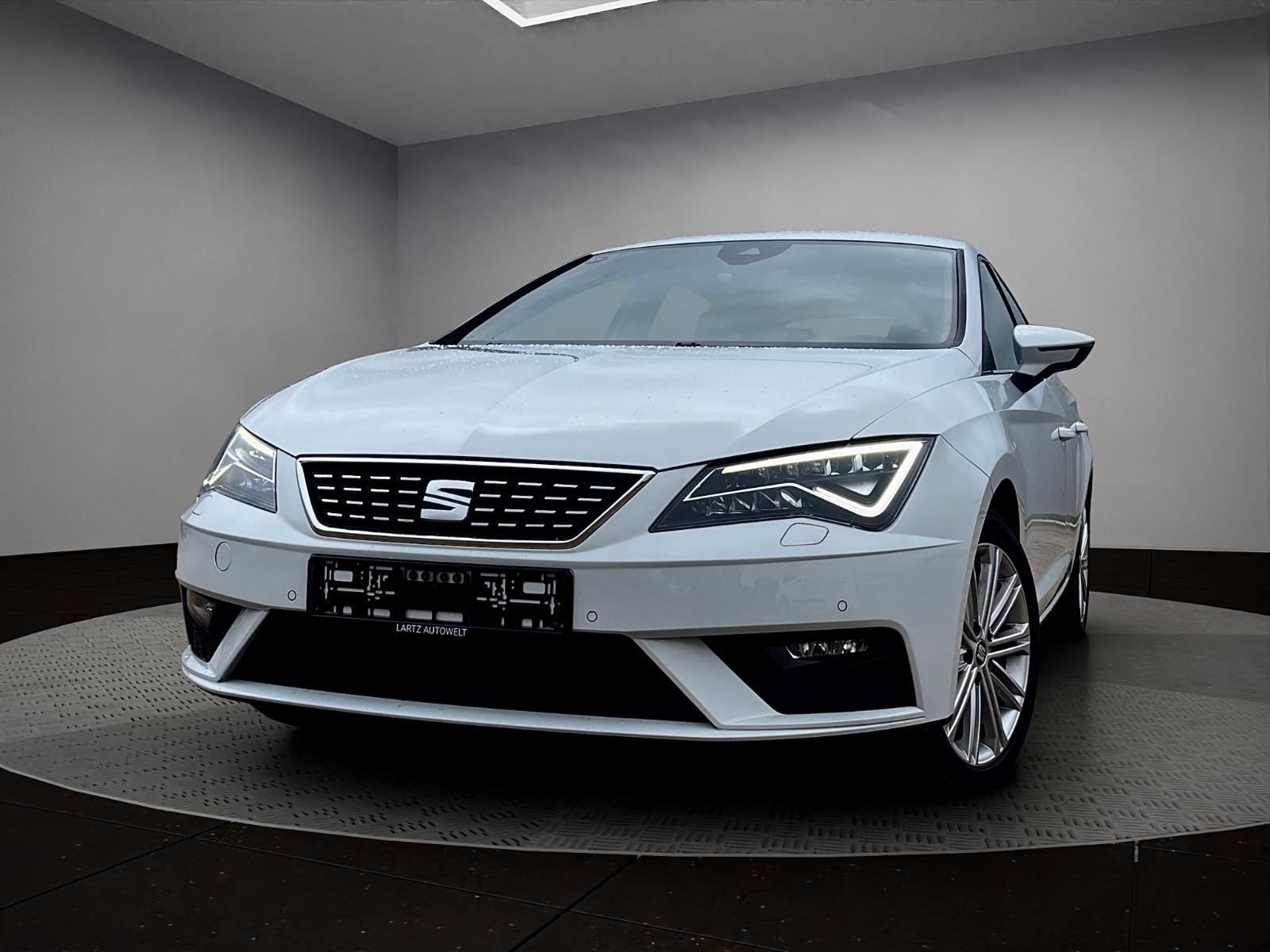 Seat Leon Xcellence/PDC/CarPlay/LED/Digi.Cockpit