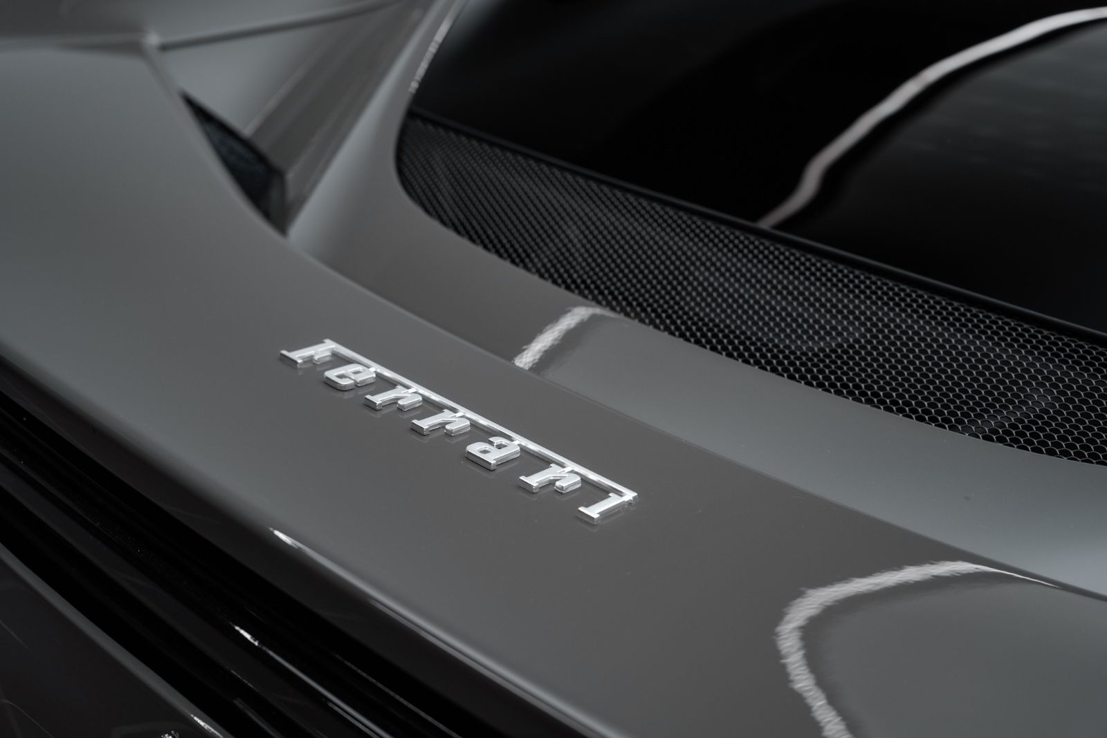 Fahrzeugabbildung Ferrari 296 GTS RACING SEATS/LIFT/CARBON/SCUDERIA