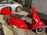 Vespa GTS 300 HPE Super - VESPA GTS