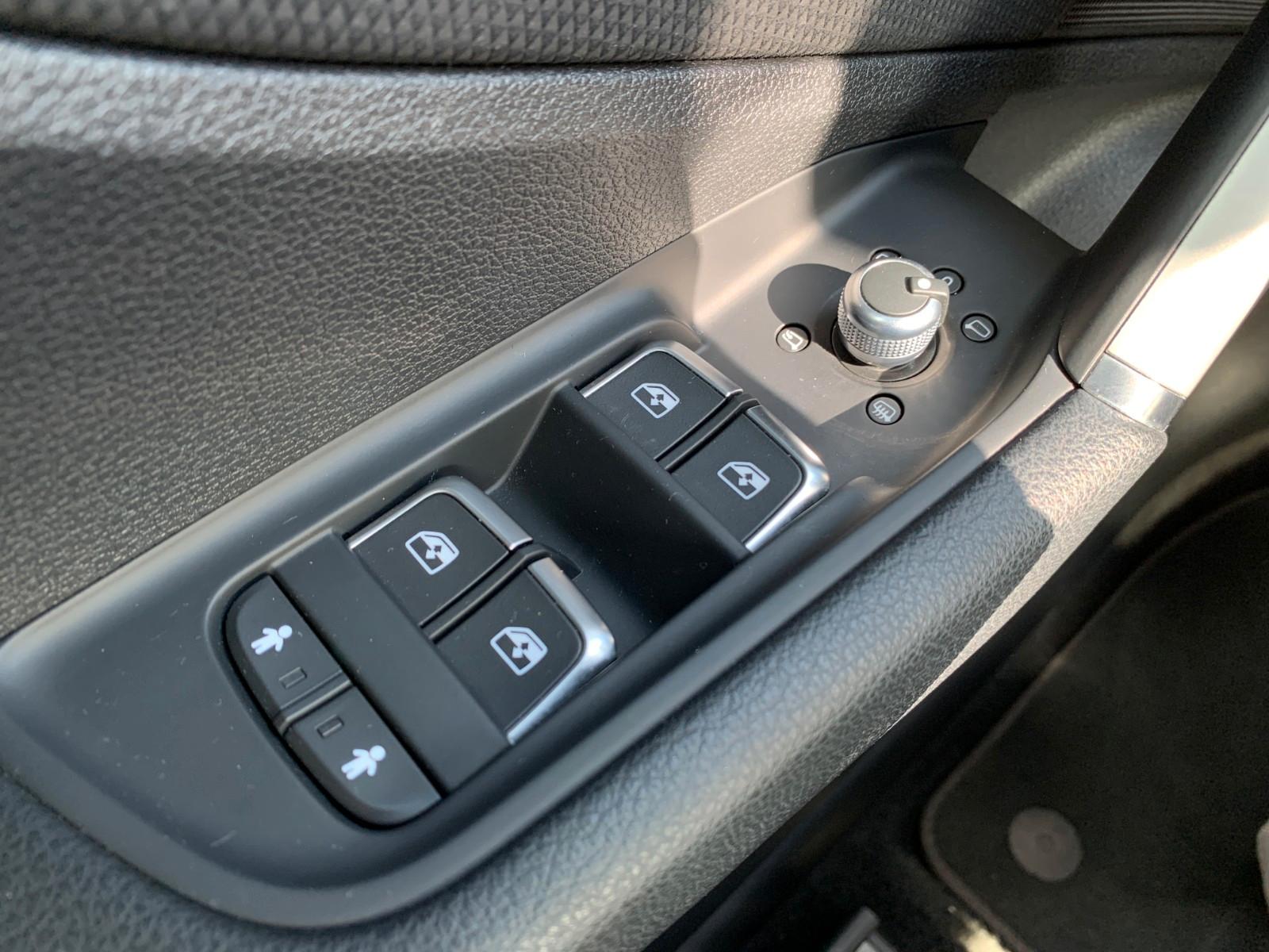 Audi Q2 35TFSI S-line MATRIX+Kamera+elek.Klappe+ACC, миниатюра 28