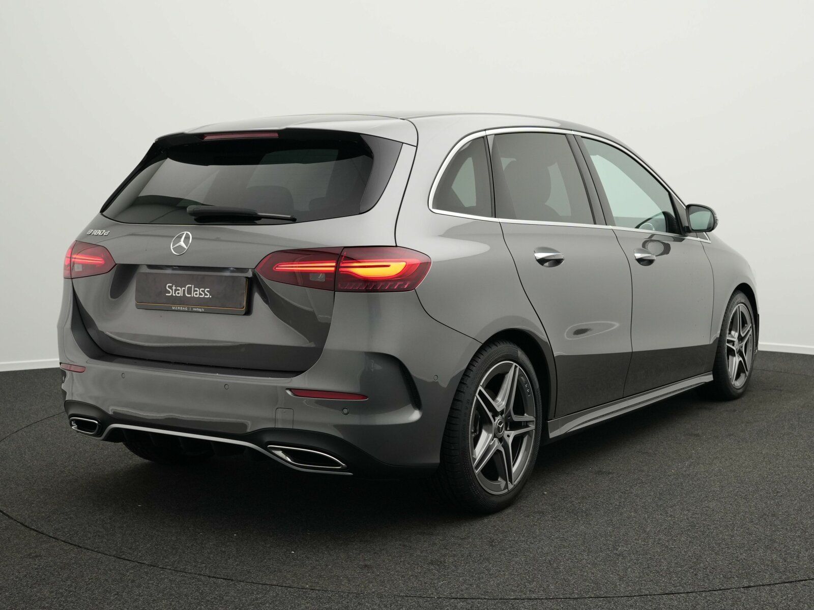Mercedes-Benz B 180 d AMG-Line Advanced Plus imagem 3