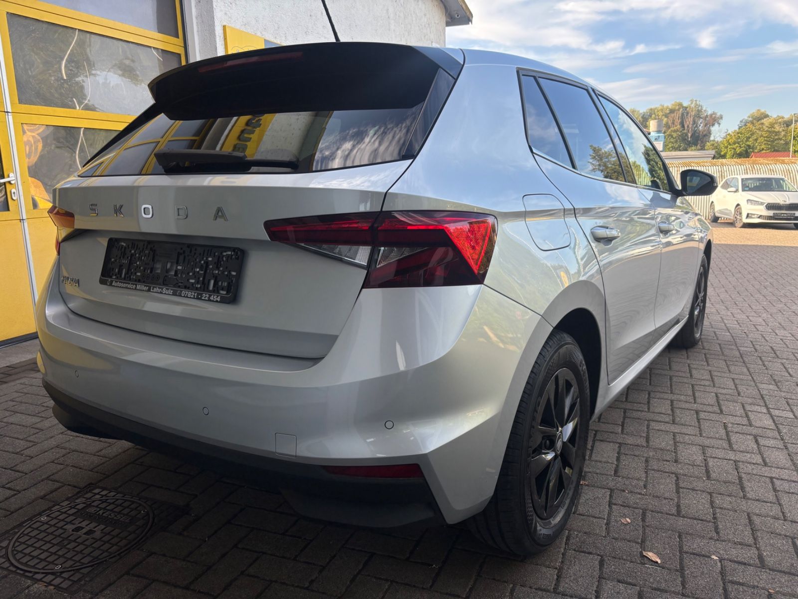 Skoda Fabia 1. HAND NAVI LED EINPARK ALU TEMPOMAT imagem 3