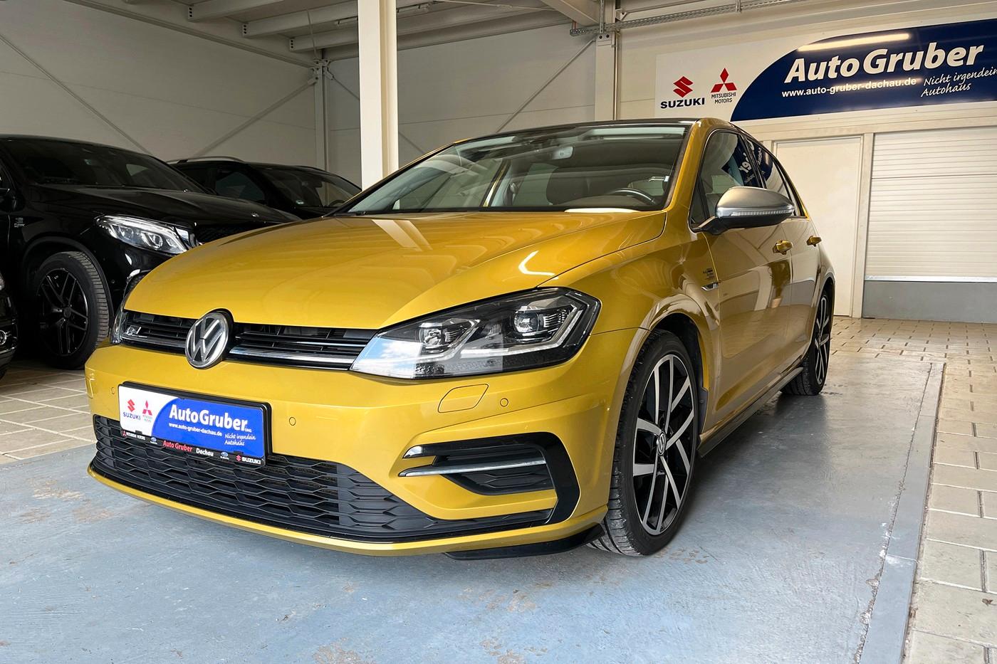 Volkswagen Golf VII Lim. Highline BMT*LED*NAV*PANO*AT*