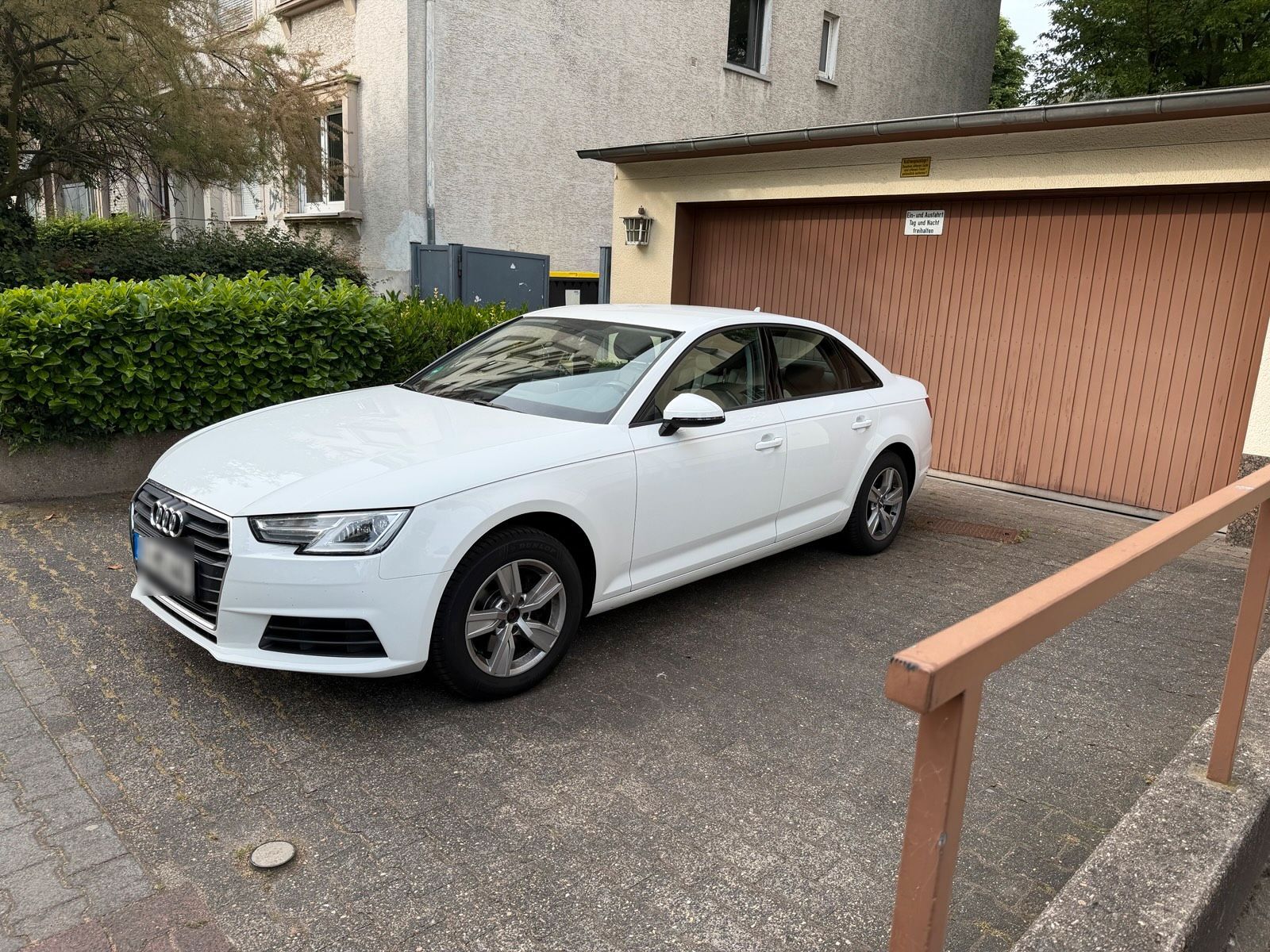 AUDI Audi A4 Limousine