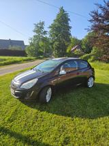 Opel Corsa 1.4 Color Stripes 74kW Color Stripes - Opel Corsa: Color Stripes