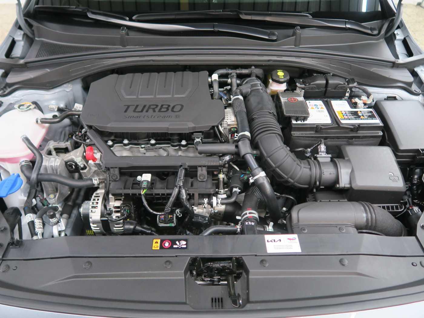 Kia Ceed Sportswagon 1.5 T-GDI DCT7 OPF GT Line!