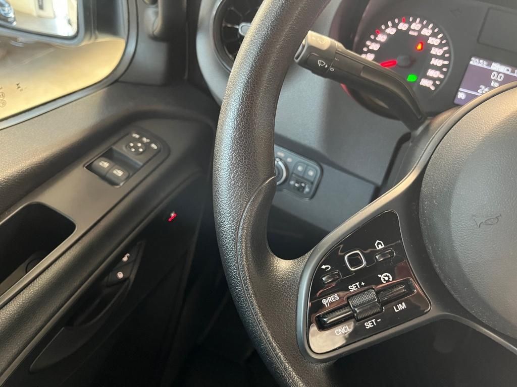 Fahrzeugabbildung Mercedes-Benz Sprinter 317 Kasten L2H2 360°Schwingsitz SHZ EDW