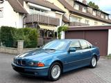 BMW 528i E39 Individual Garagen-Fahrzeug - BMW 528: E39