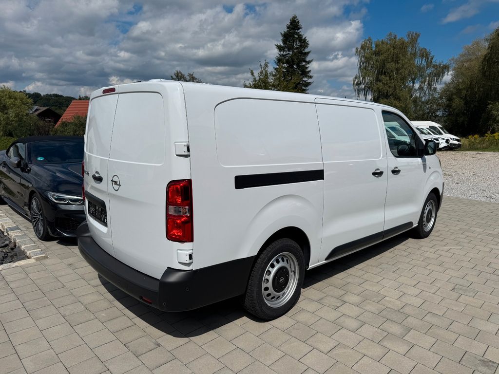 Opel Vivaro — fotografia 2
