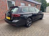 Volkswagen Passat Variant Business ACC SHZ PANO DSG DAB+ - Volkswagen Passat Variant: Schwarz