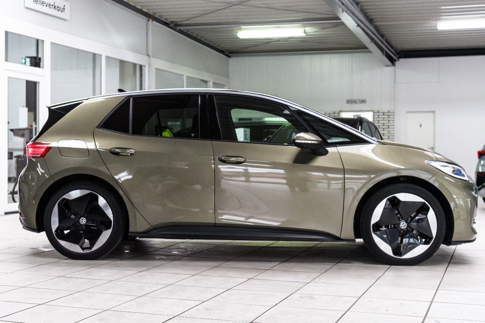 Fahrzeugabbildung Volkswagen ID.3 Pro S IQ-LED+360°KAM+KEYLESS+NAVI+82 kW/h
