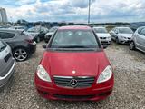 Mercedes-Benz Mercedes A150 - Mercedes-Benz A 150: Coupé