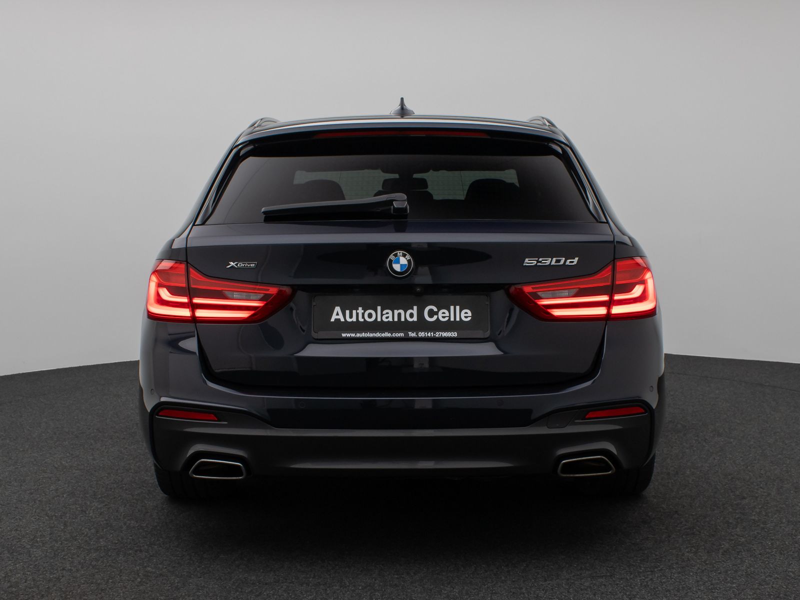 Fahrzeugabbildung BMW 530d xD M Sport Panorama Kamera HUD H/K Komfort