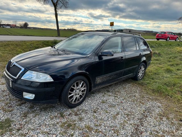 Skoda Zu verkaufen Skoda Octavia 1.6 Benzin