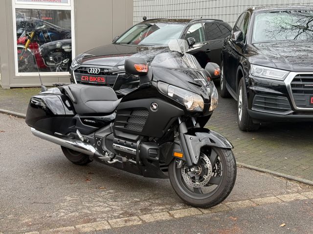 Honda GL 1800 B Bj 14 /2 HD  NUR 9 TKM TOPZUSTAND