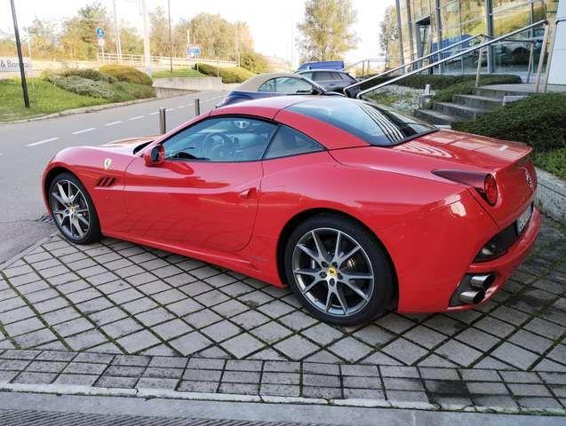 Ferrari California