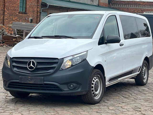 Mercedes-Benz Vito Tourer Pro 4-MATIC  8-Sitzer