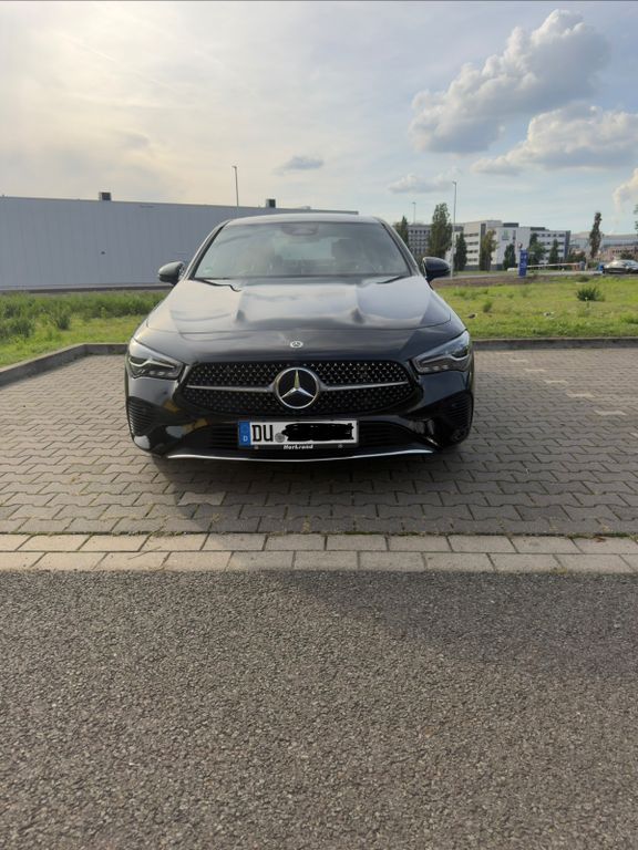 Image of Mercedes-Benz CLA 200