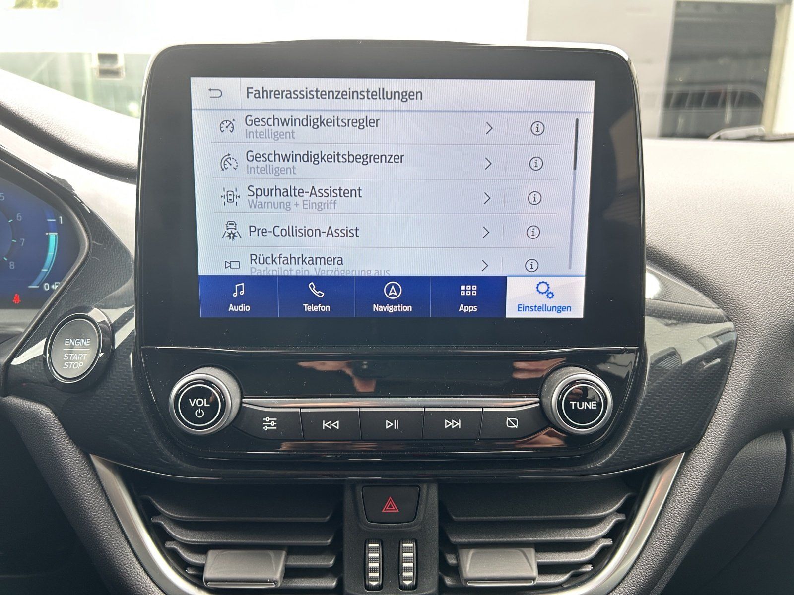 Fahrzeugabbildung Ford Puma 1.0 Mild Hybrid Titanium Aut./LED/NAVI/ACC/