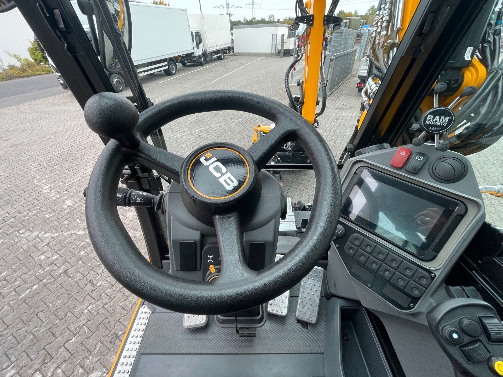 Fahrzeugabbildung JCB Hydradig 110W / POTHOLE PRO / nur 79h! / 2025