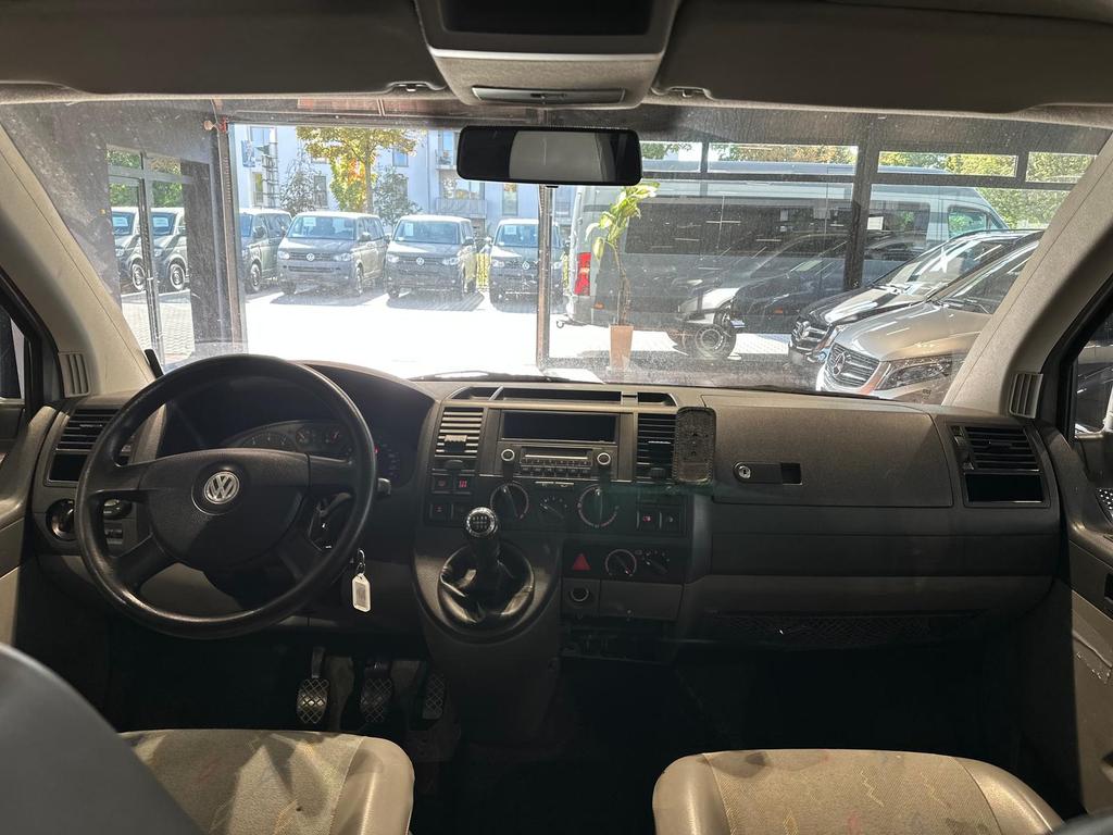 Volkswagen T5 Caravelle