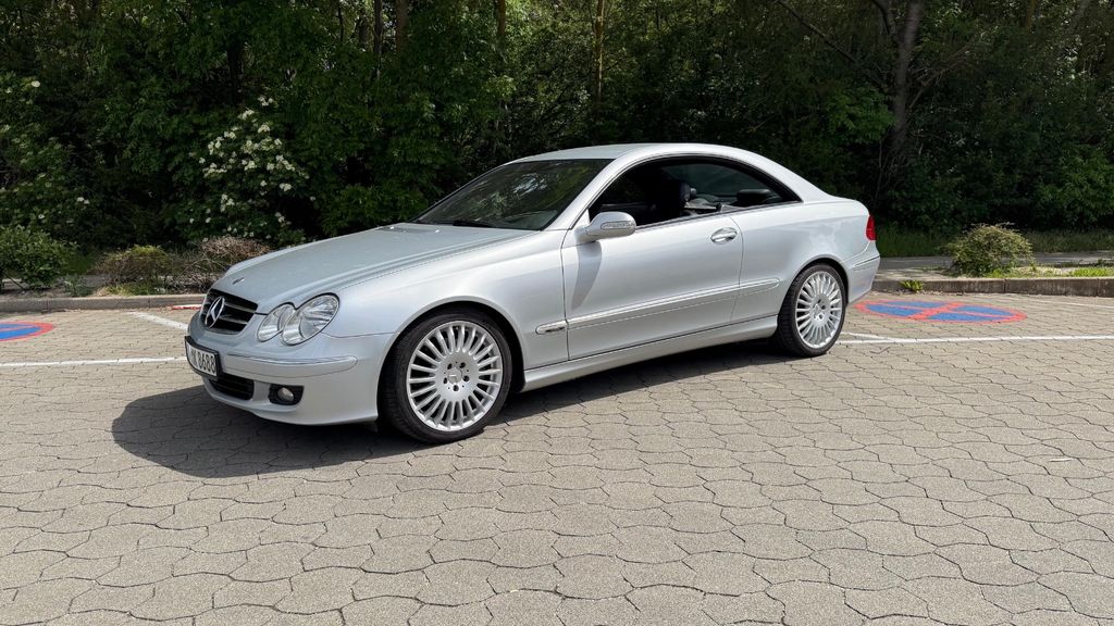 Mercedes-Benz CLK 200