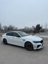 BMW M5 F90 Facelift Umbau*Mega - BMW M5 Gebrauchtwagen in München