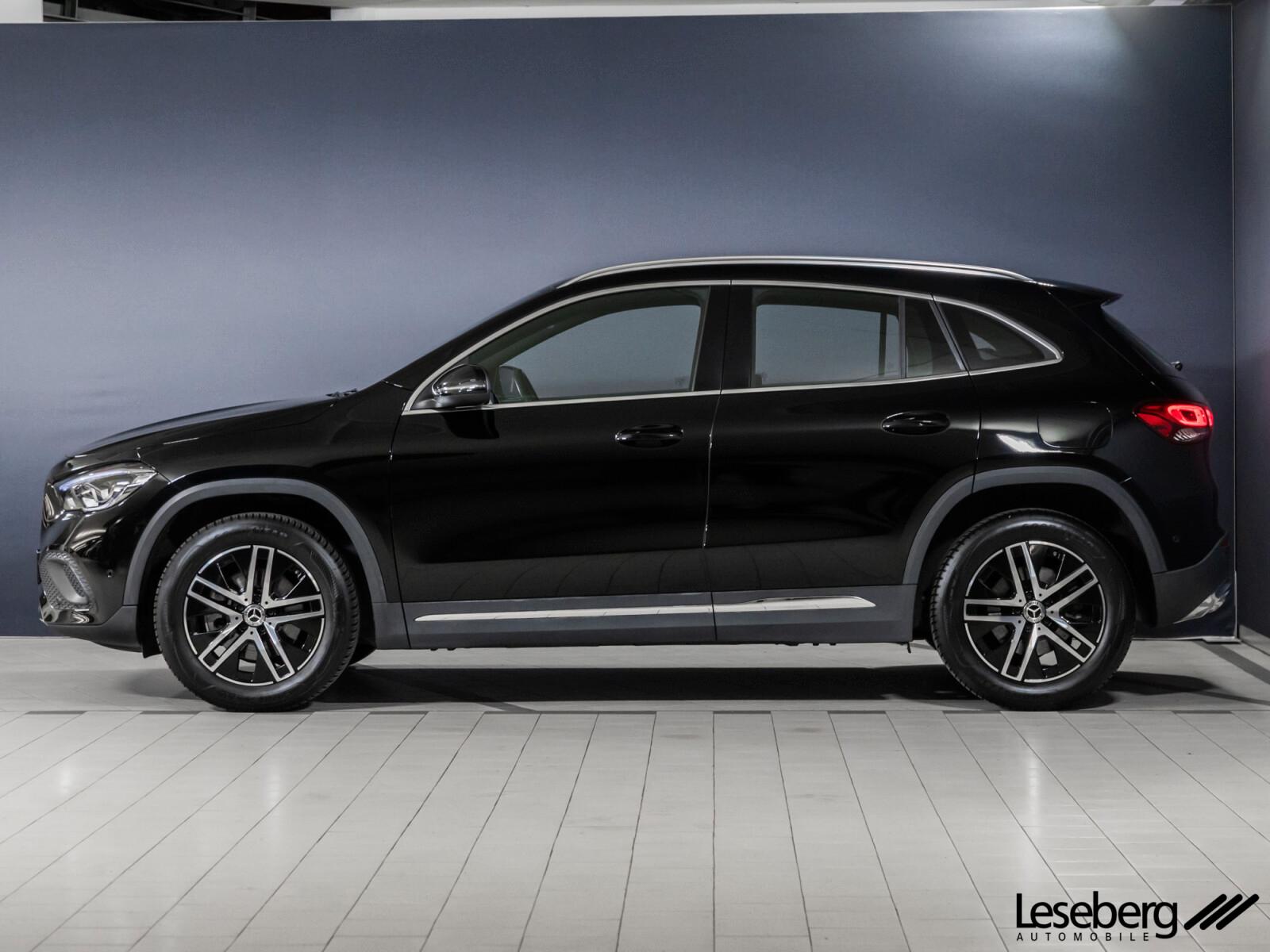 Mercedes-Benz GLA 250 4M Progressive LED/AHK/Kamera/Tempomat/