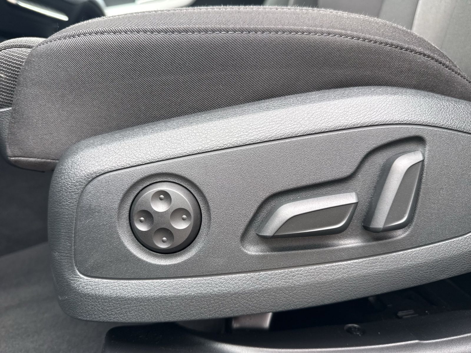 Audi A4 - Bild 18