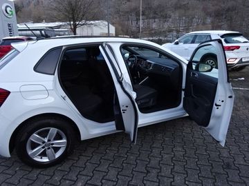 Fotografie 16 des VW Polo 1.0 TSI Highline *Navi*el.Sp.ankl.*ACC*Clim