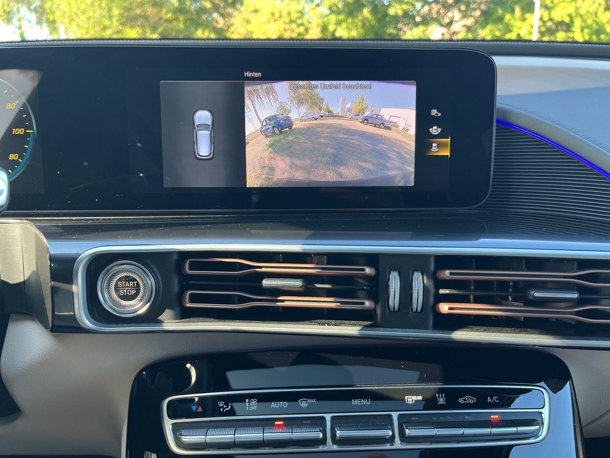 Mercedes-Benz EQC 400 4MATIC MULTIBEAM LED + LEDERSITZE + NAVI