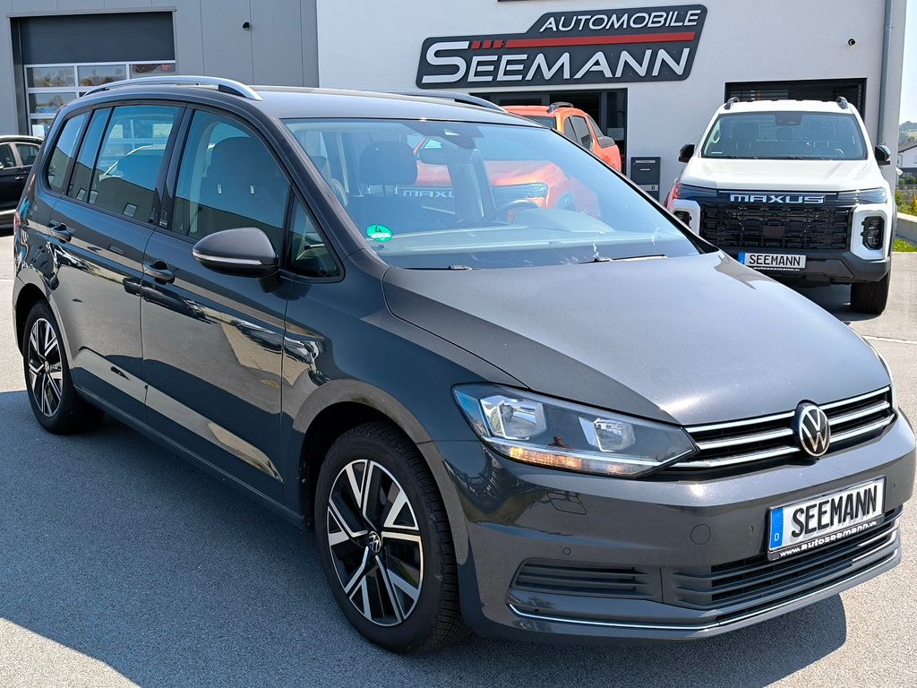 Image of Volkswagen Touran