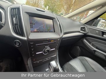 Ford S-Max - 11