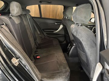 BMW 120 - 11