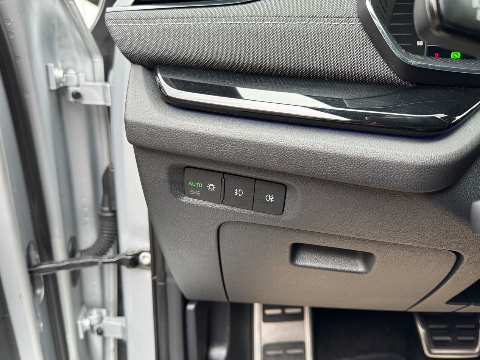Skoda Octavia Combi DSG Sportline HUD ACC Keyless foto 22