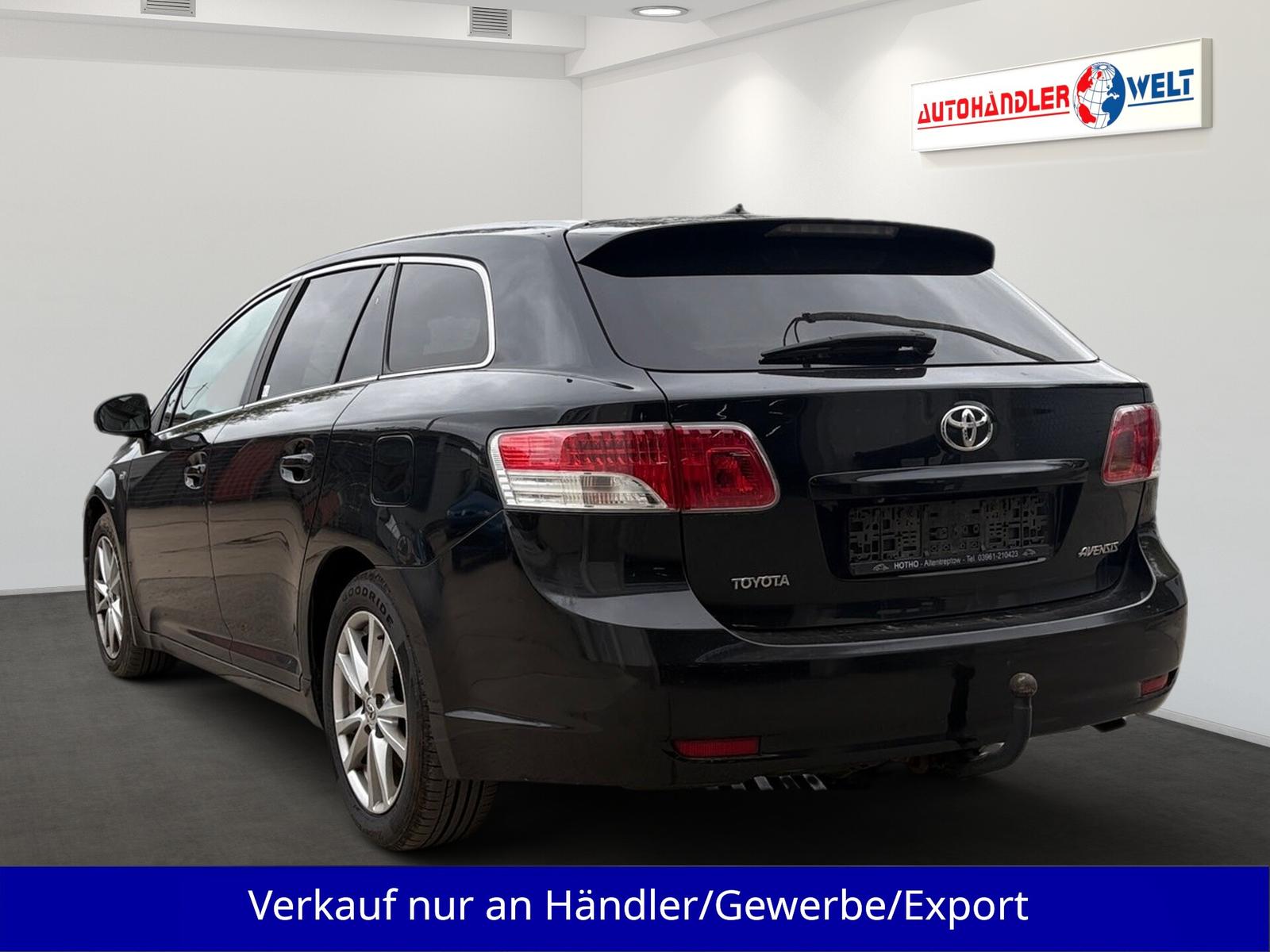 Toyota Avensis 2010 — photo 6