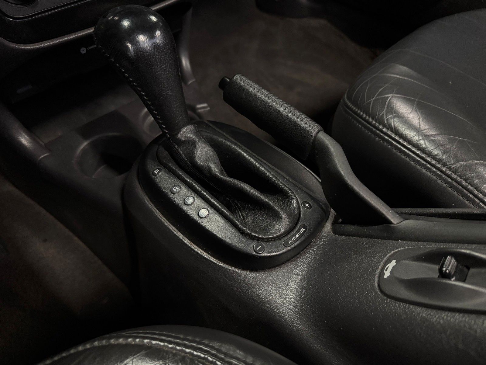 Fahrzeugabbildung Chrysler Stratus 2.5LX Cabrio Aut. VERKAUF NUR AN GEWERBE