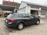 Opel Astra Sports Tourer 2.0 CDTI Innovation Auto Ed. - Opel Astra mit Diesel-Antrieb: Kombi, 2.0