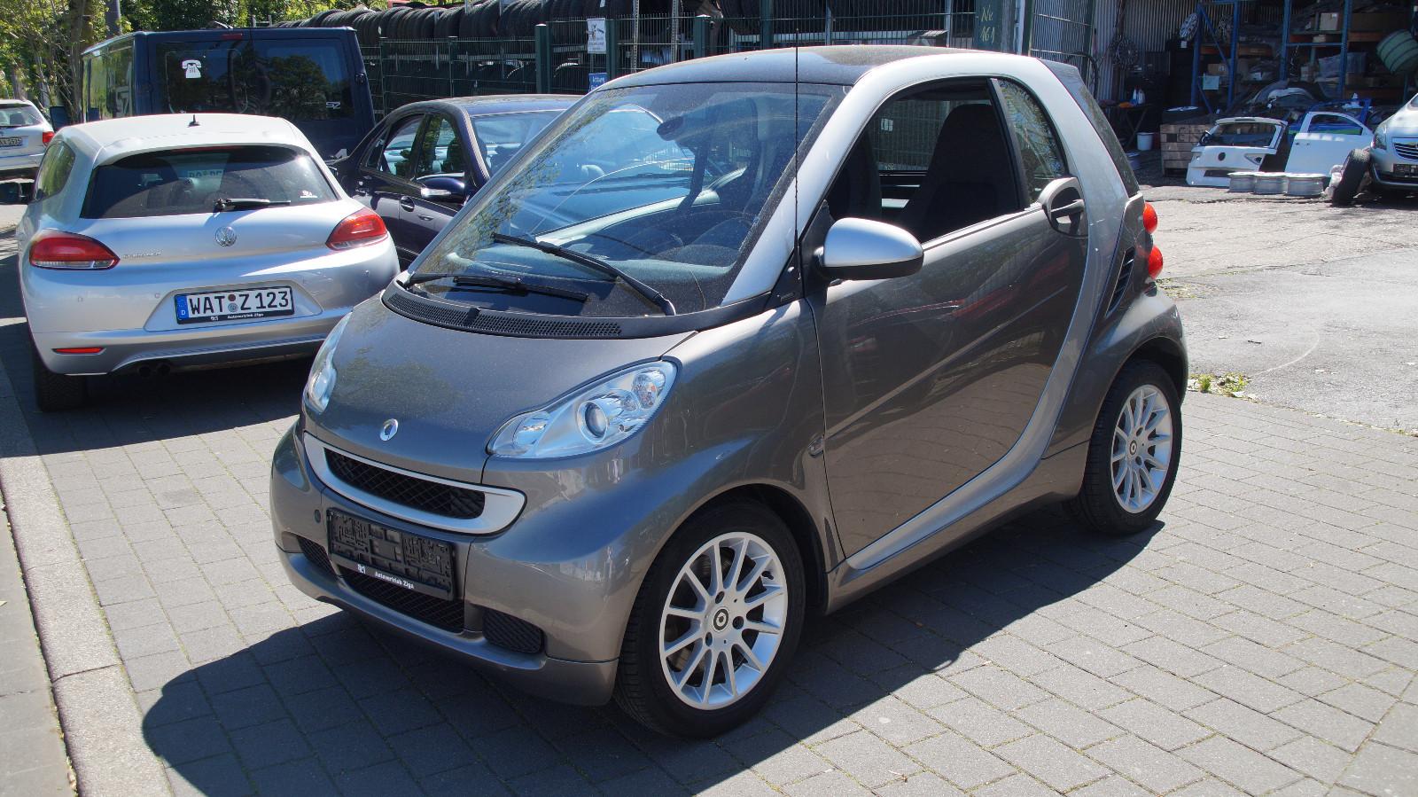 Smart ForTwo fortwo coupe Micro Hybrid Drive 52 kW