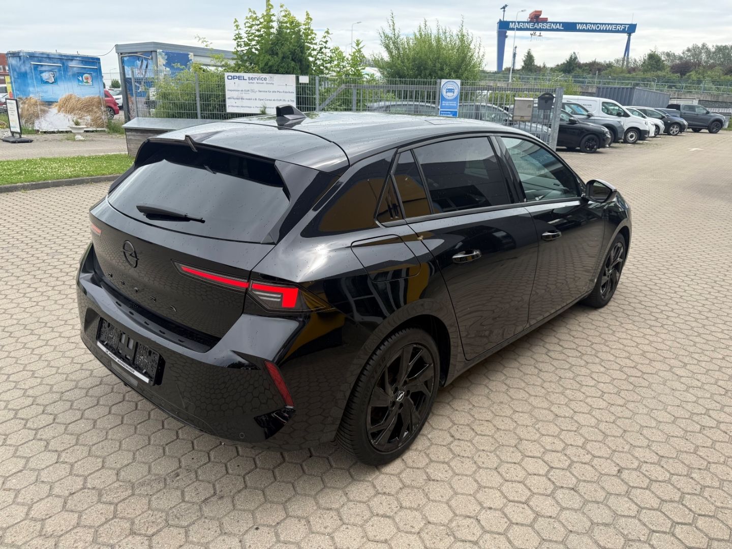 Fahrzeugabbildung Opel Astra L Ultimate Paket SHZ+LHZ+HUD+Kamera+Pano