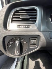 Volkswagen Golf - 12