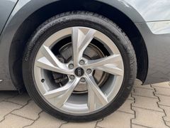 AUDI A4 Lim. 40 TDI quattro S line