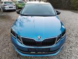 Skoda Octavia 1.4 TSI G-TEC DSG CNG Style Panorama - Skoda Octavia mit Benzin-Antrieb: Limousine, 1.4