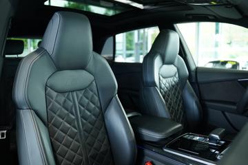 2019 AUDI Q8 — миниатюра 21