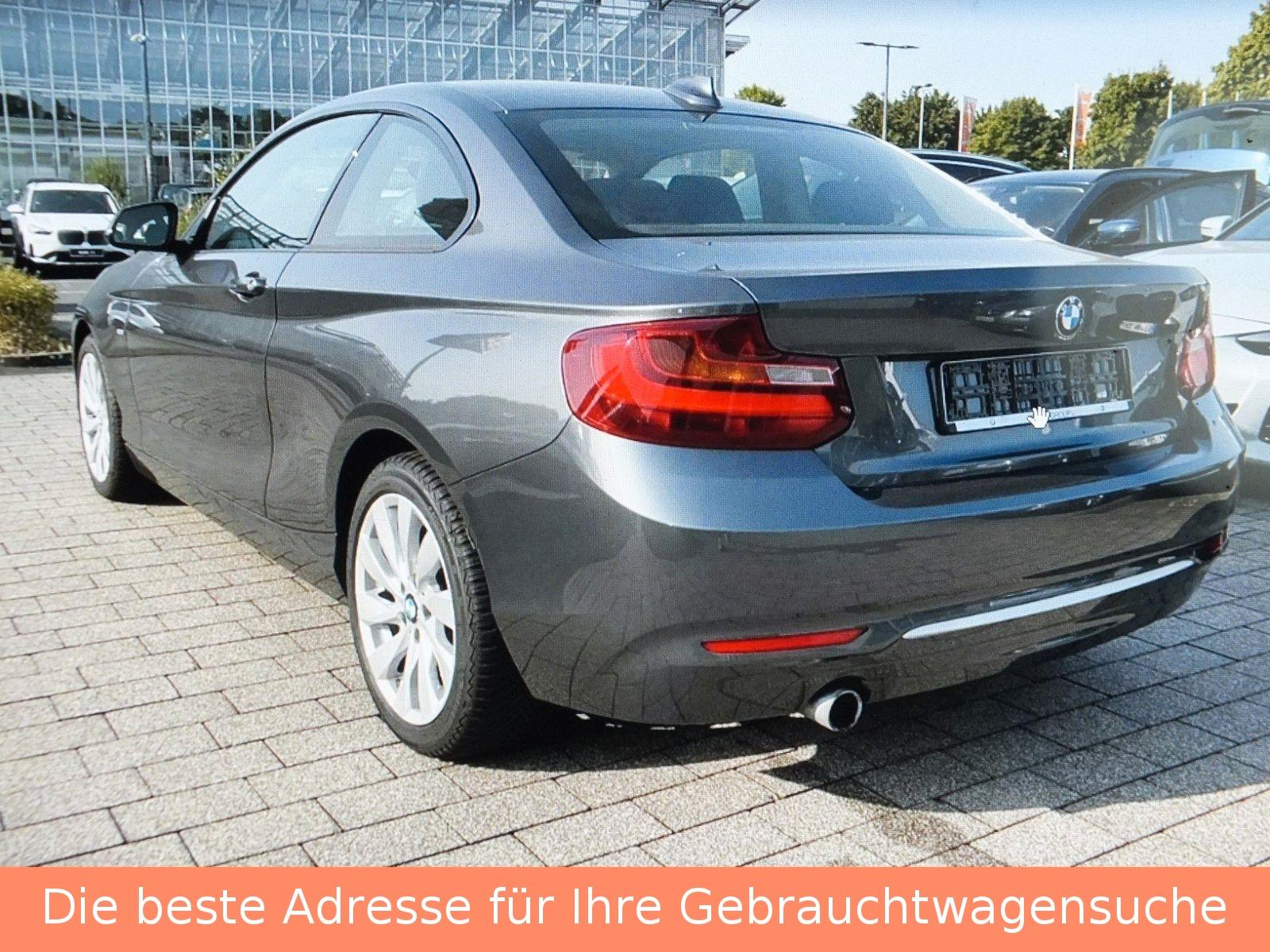 BMW 220i Coupe Steptronic wenig Kilometer TOP-Auto